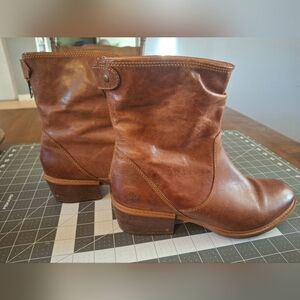 Timberland leather boots